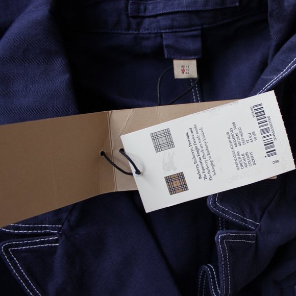 NWT Burberry Topstitched Double-breasted Coat - Picture 4 of 16